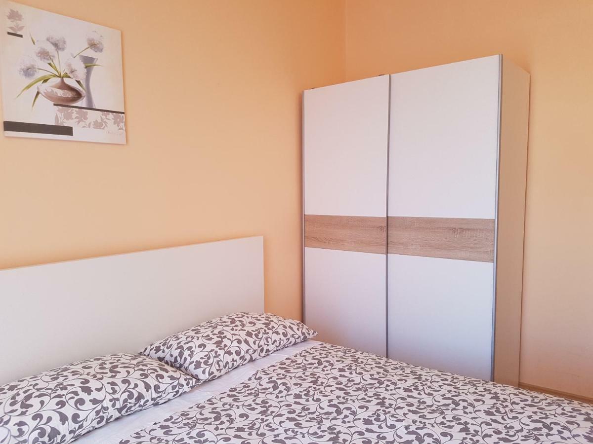 Rooms Siesta Poreč Eksteriør bilde