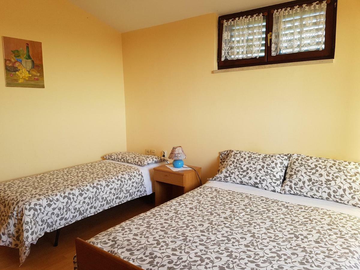 Rooms Siesta Poreč Eksteriør bilde
